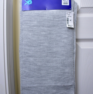 Egara Gray Scarf and Hat